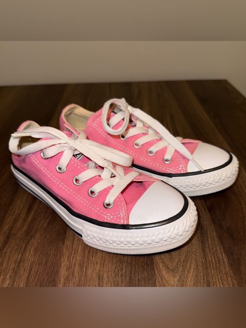 Converse All Stars Girls size 12 Pink white sneakers